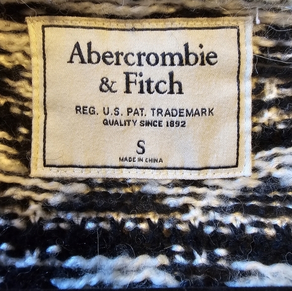ABERCROMBIE & Fitch Wool and Alpaca blend mixed print sweater Size Small - Picture 6 of 9